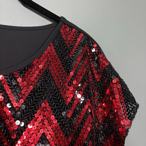 Body Central Women's Red & Black Chevron Sequin Top - Size Medium - Maximalist - Picture 2 of 5
